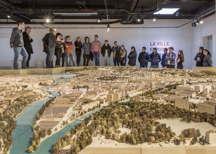 Swiss city model