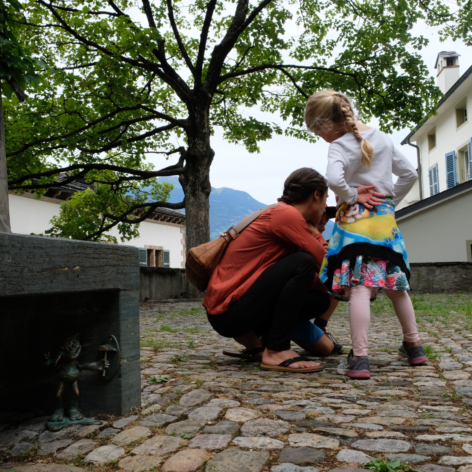 family treasure hunt little people sion